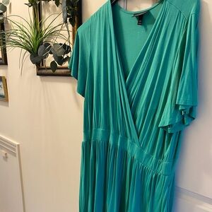 Women Green Lane Bryant MIDI dress!!!